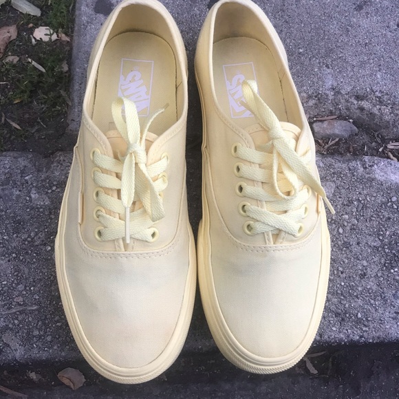 mono popcorn vans